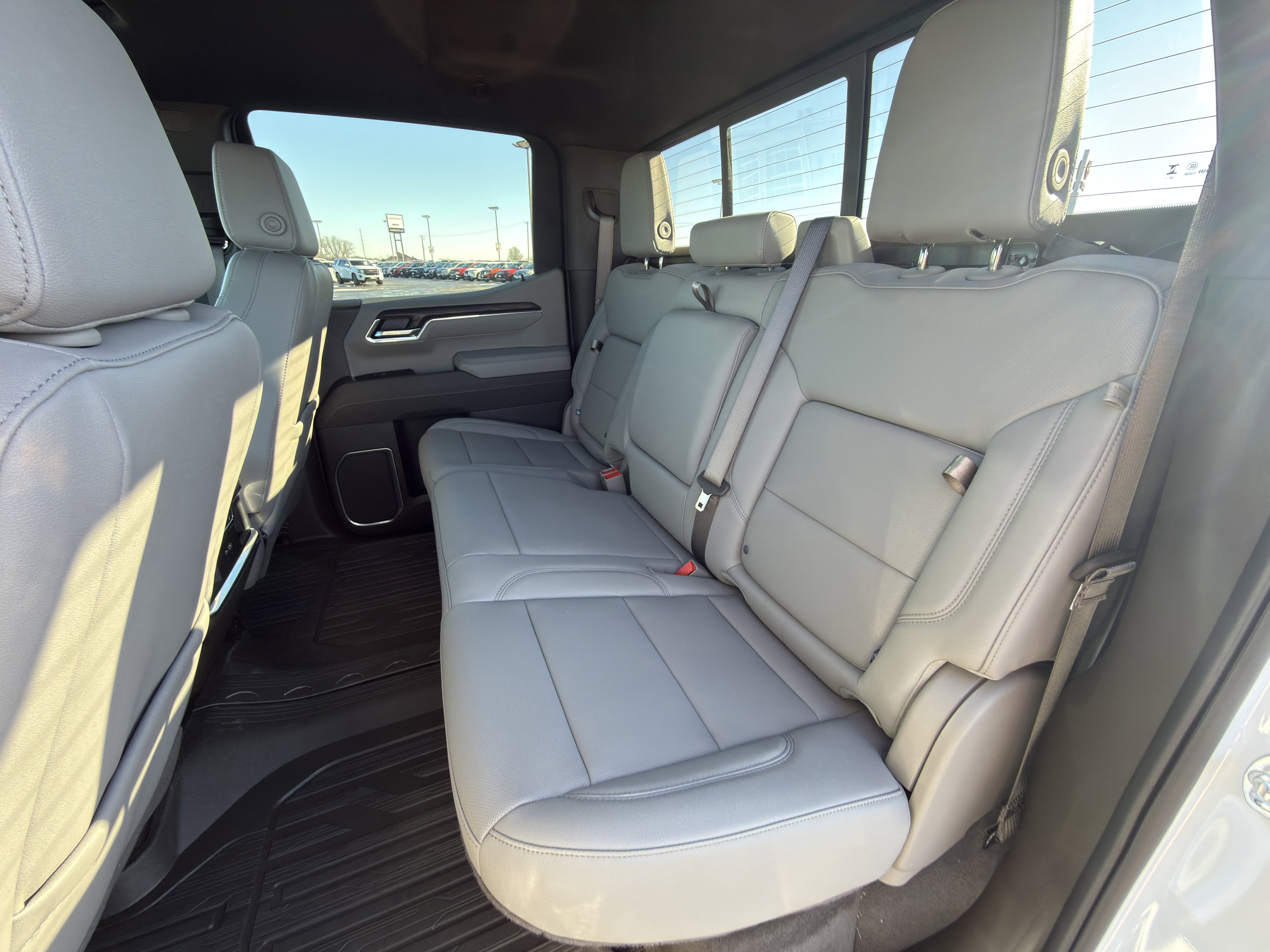 New 2026 GMC Sierra 1500 SLT w/ SLT Premium Plus Package image 14