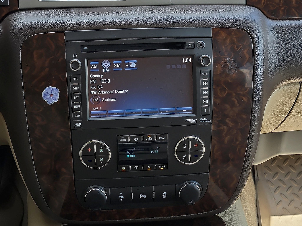 Used 2014 GMC Yukon Denali AWD/4WD image 13