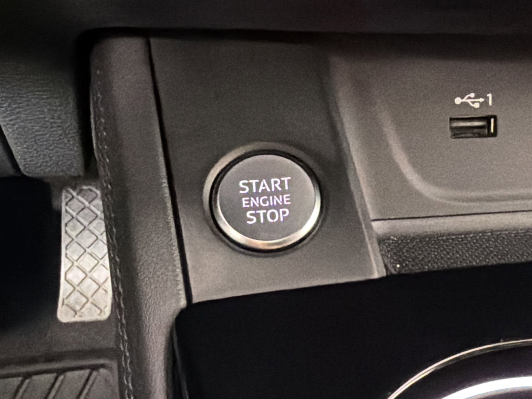 Used 2023 Audi A4 2.0T Premium Plus w/ Premium Plus Package image 25