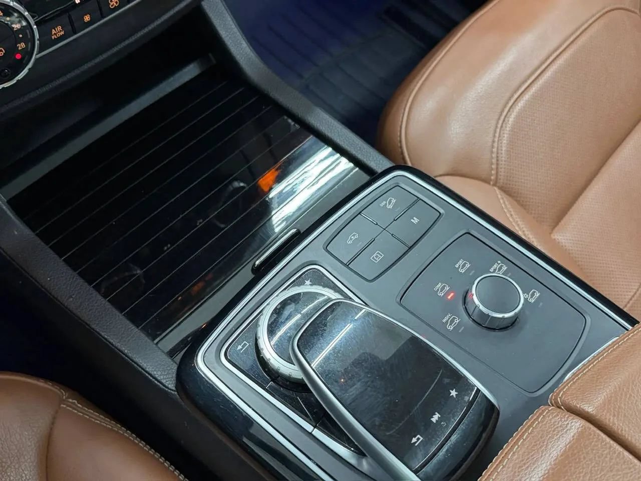Used 2019 Mercedes-Benz GLE 43 AMG 4MATIC Coupe image 28