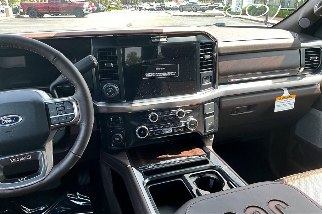 New 2026 Ford F250 4x4 Crew Cab Super Duty image 7