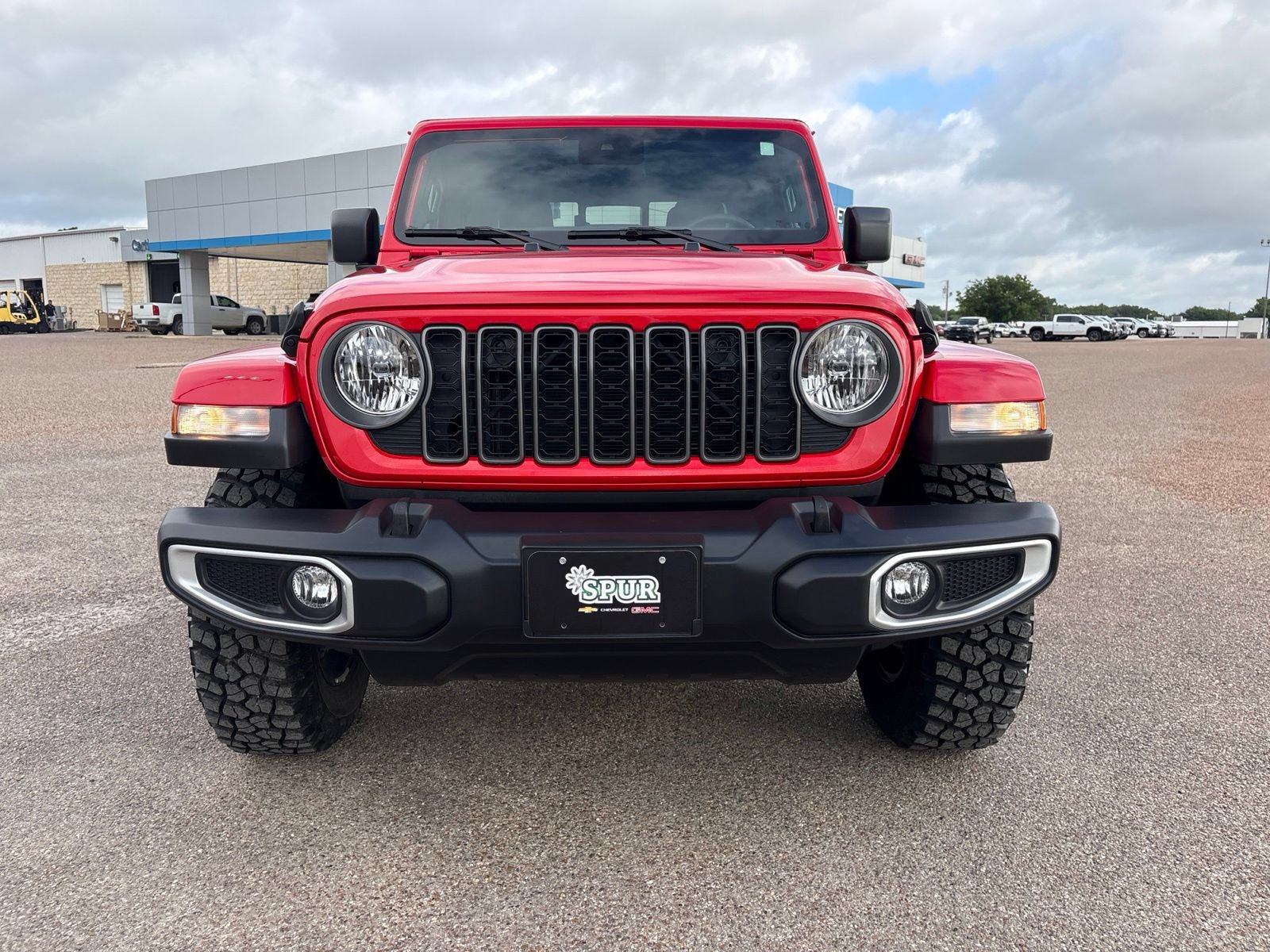 Used 2024 Jeep Gladiator Sport AWD/4WD image 9