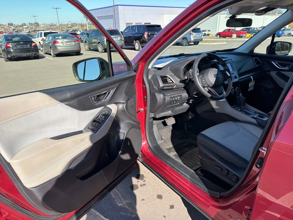 Used 2021 Subaru Forester Premium image 14