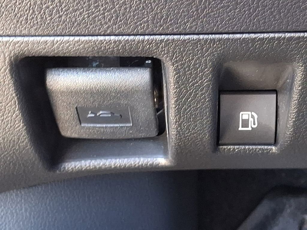 Used 2025 Toyota Grand Highlander AWD image 24