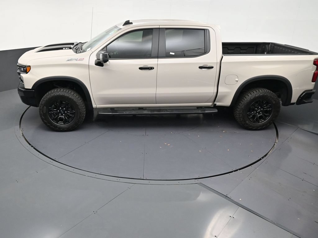Used 2026 Chevrolet Silverado 1500 ZR2 AWD/4WD image 12