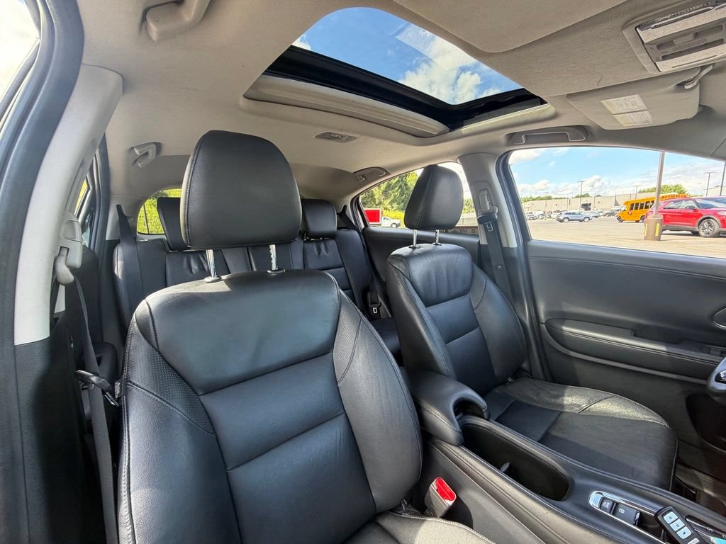Used 2016 Honda HR-V EX-L image 45