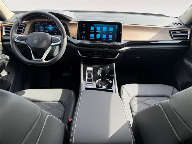 New 2025 Volkswagen Atlas SE image 10