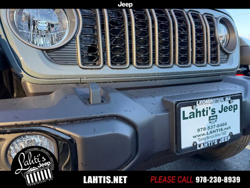 New 2026 Jeep Gladiator Sport image 32