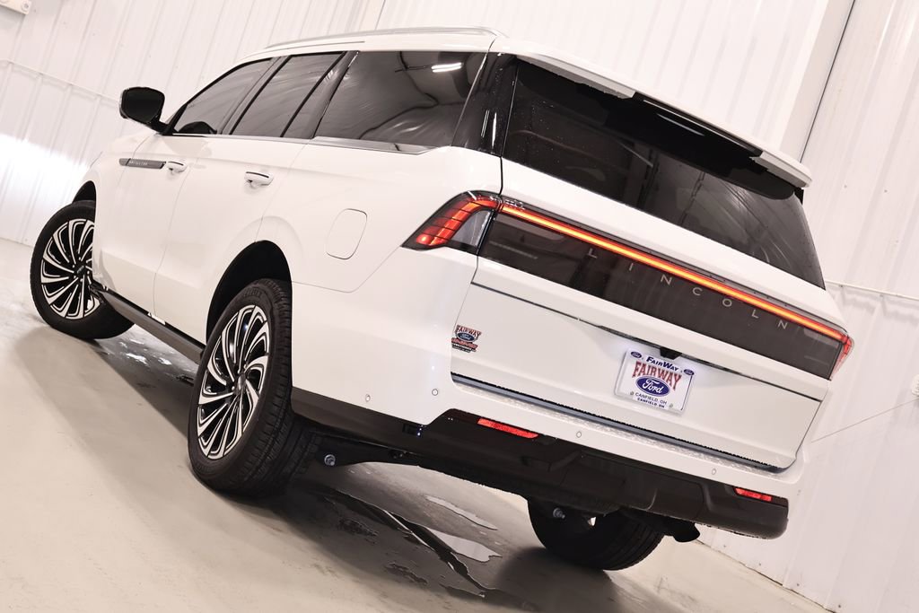 Used 2025 Lincoln Navigator Black Label image 47
