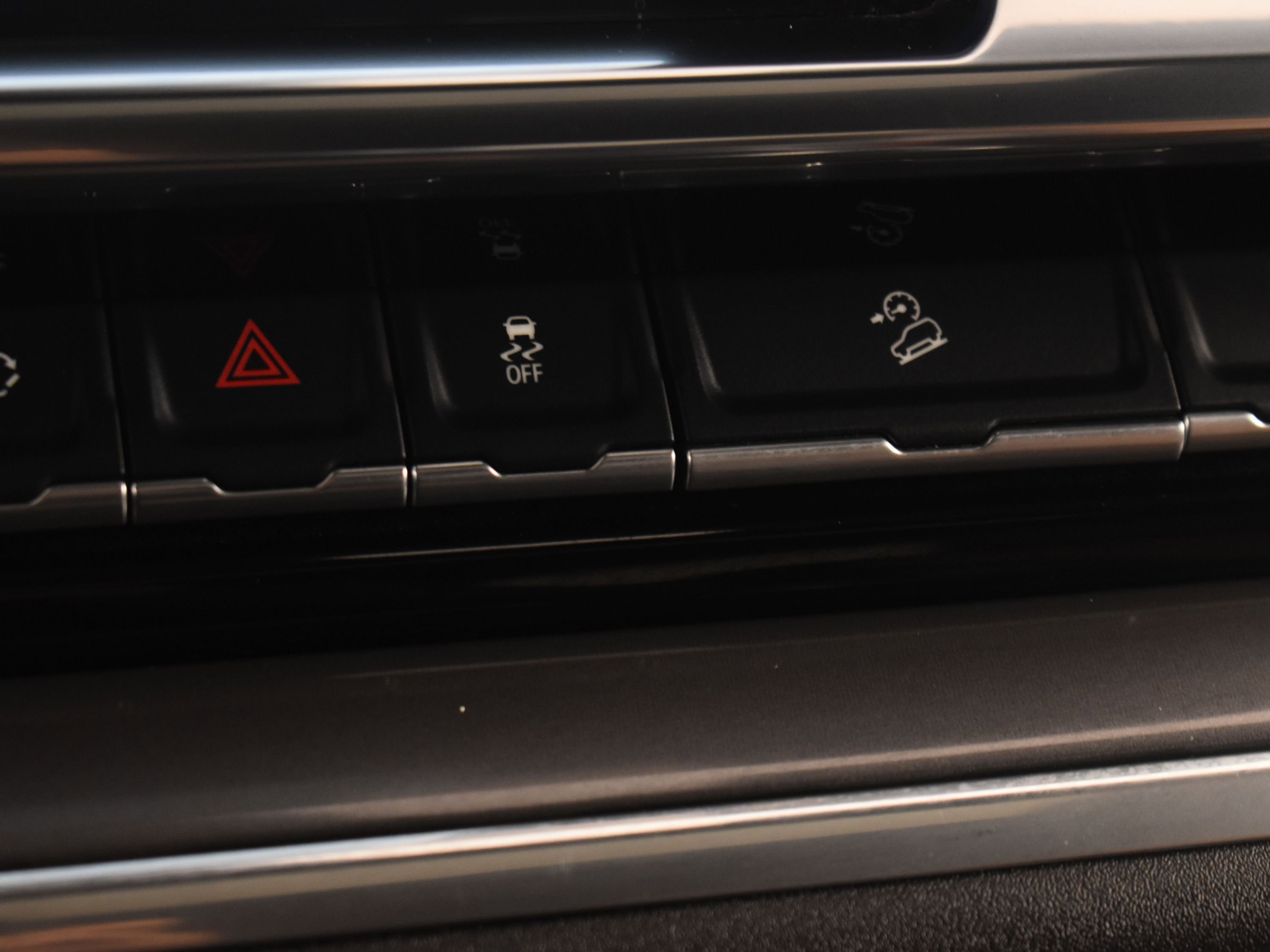 Used 2025 Chevrolet Silverado 2500 High Country w/ High Country Premium Package image 47