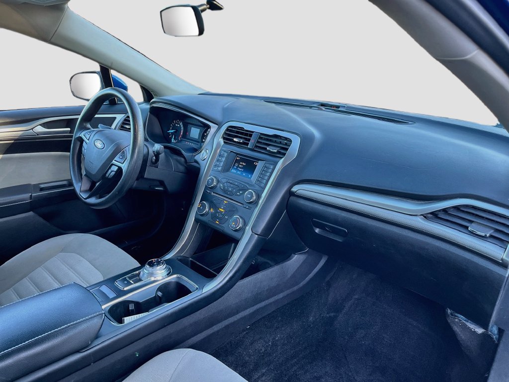 Used 2017 Ford Fusion S FWD image 26