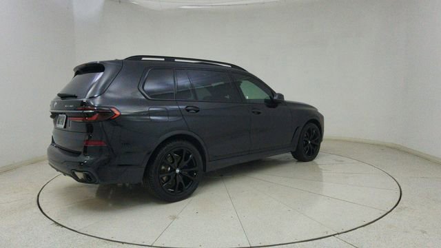 Used 2024 BMW X7 xDrive40i w/ M Sport Package image 79