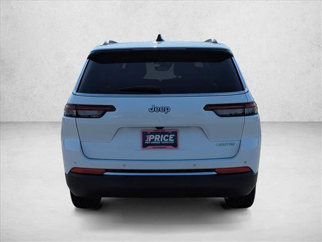 Used 2024 Jeep Grand Cherokee L Limited RWD image 6