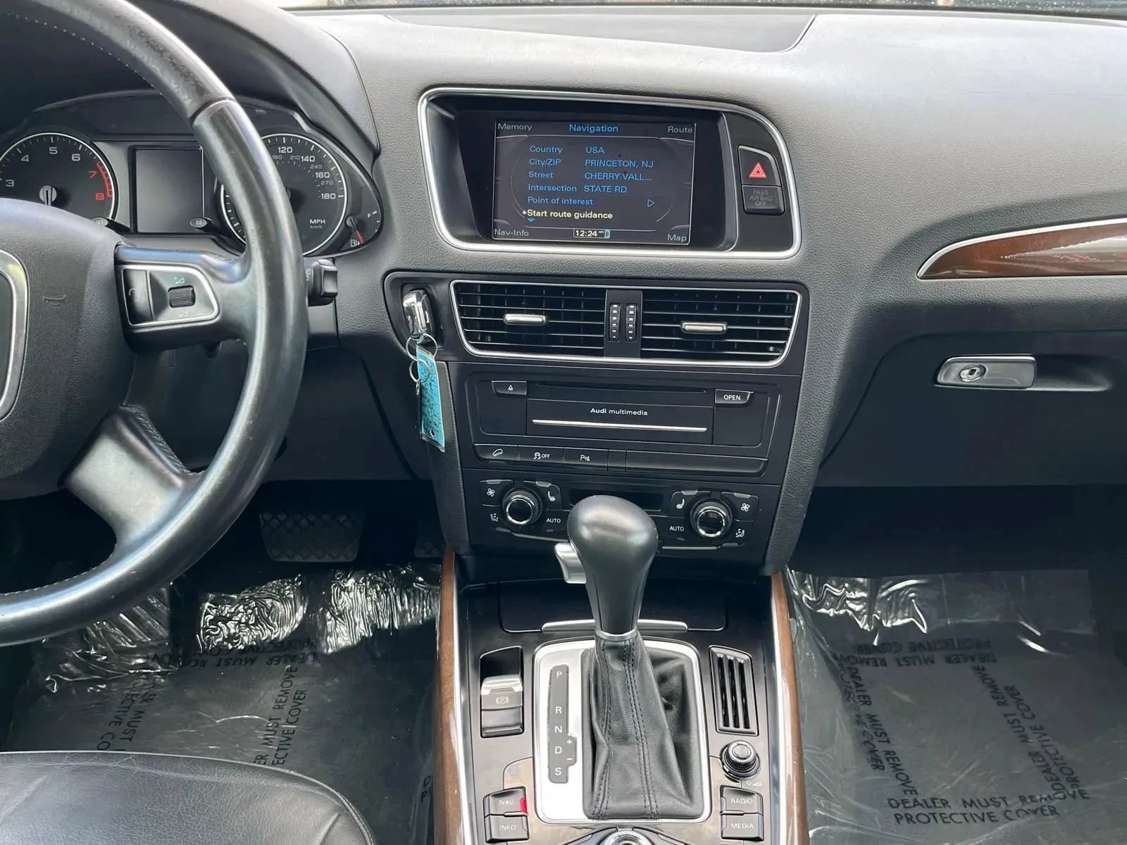 Used 2011 Audi Q5 2.0T Premium Plus AWD/4WD image 13