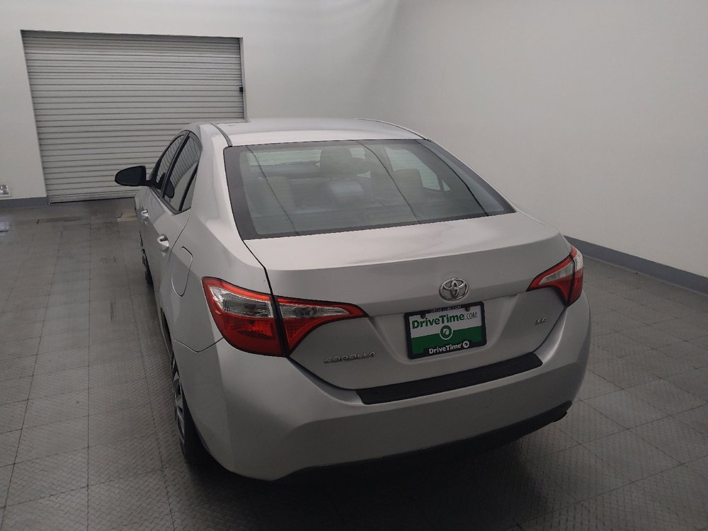 Used 2015 Toyota Corolla LE FWD image 6