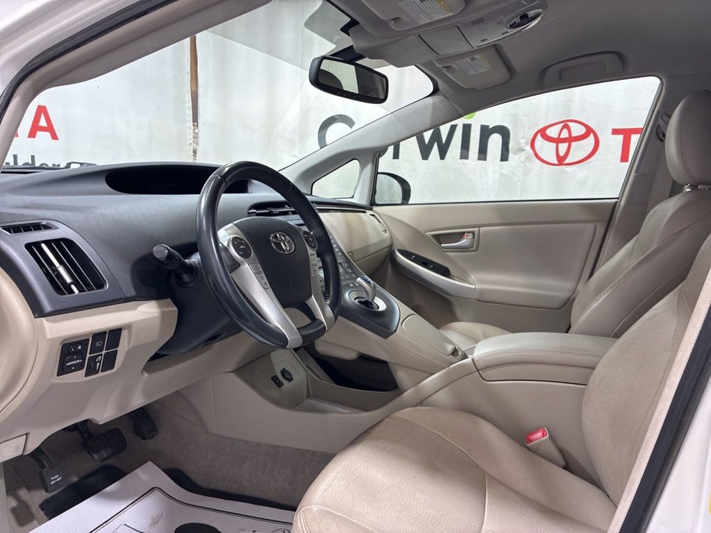 Used 2010 Toyota Prius Five image 25