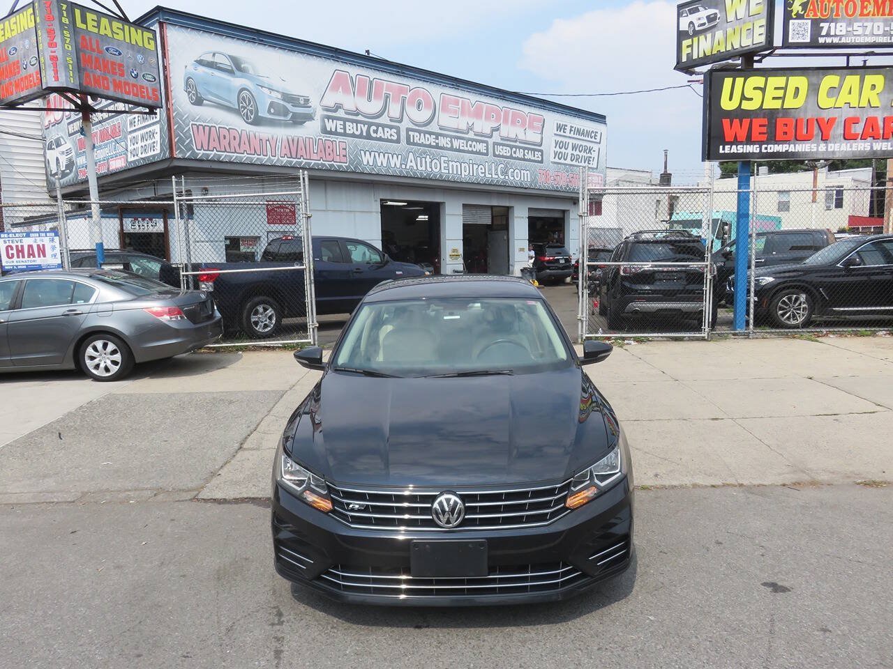 Used 2017 Volkswagen Passat 1.8T R-Line FWD image 6