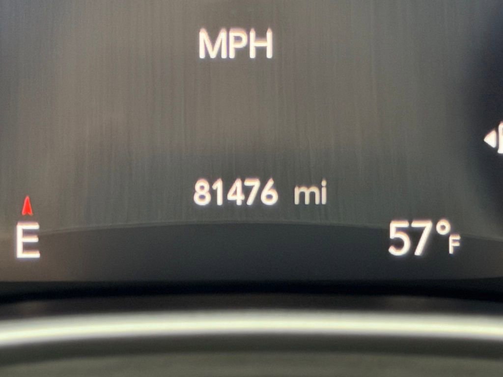 Used 2021 Chrysler Pacifica Touring-L w/ Uconnect Theater Family Group image 41