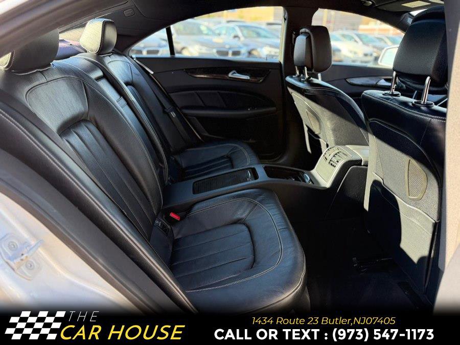 Used 2012 Mercedes-Benz CLS 550 4MATIC w/ Premium I Pkg image 22