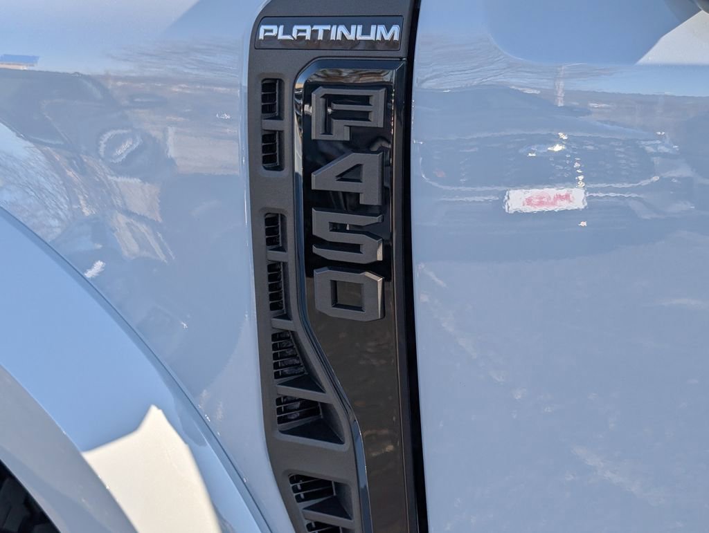 New 2026 Ford F450 Platinum w/ FX4 Off-Road Package image 20