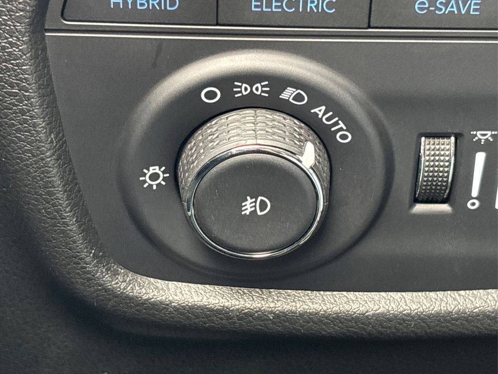 Used 2024 Jeep Grand Cherokee Limited 4xe image 23