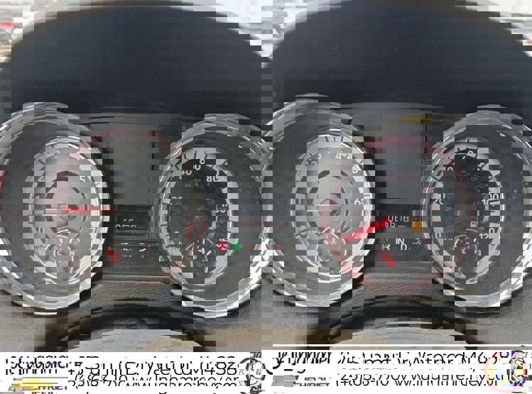 Used 2020 Dodge Grand Caravan SXT image 12