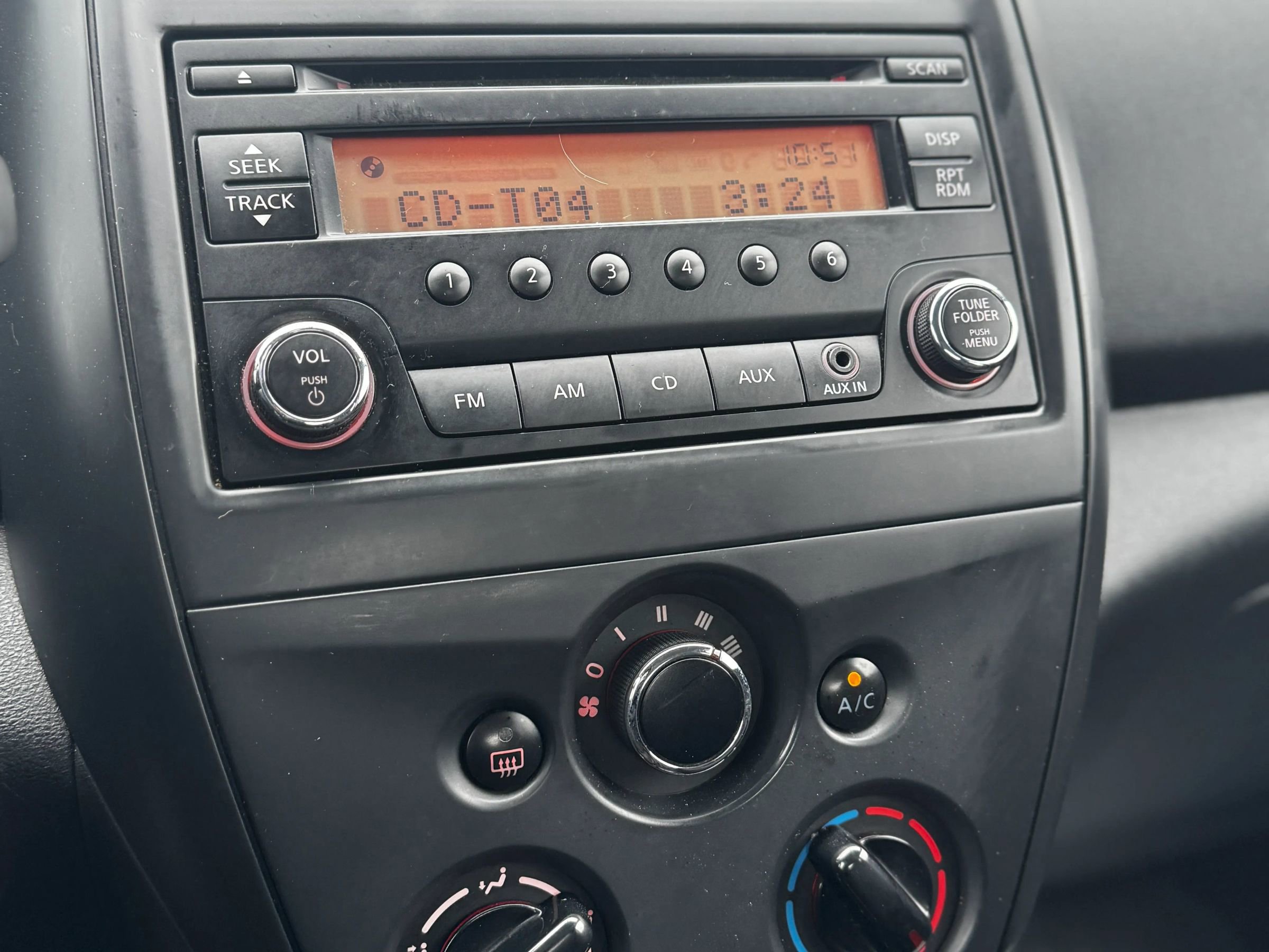 Used 2017 Nissan Versa S Plus image 17