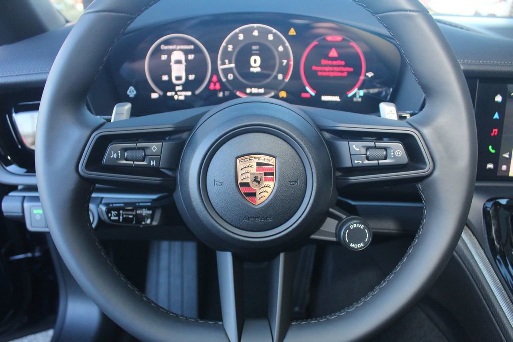 New 2026 Porsche Panamera 4 image 18