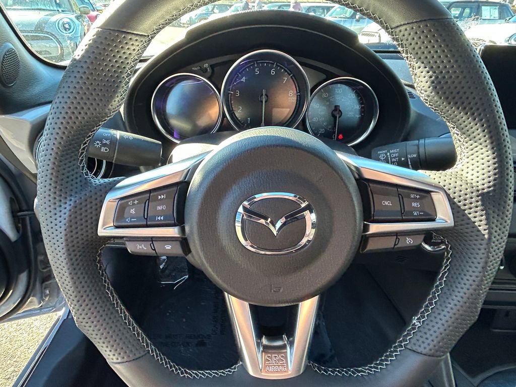 Used 2024 MAZDA MX-5 Miata Club image 16
