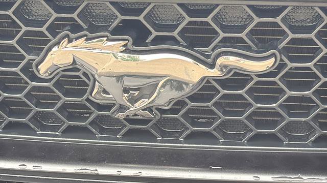 Used 2013 Ford Mustang GT Premium w/ GT Track Pkg RWD image 29