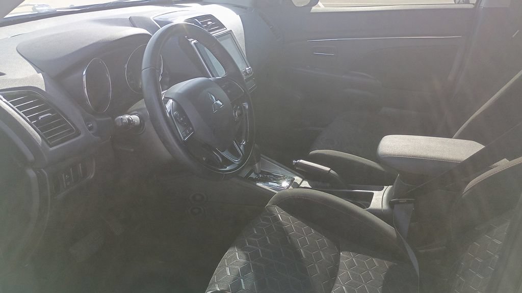 Used 2024 Mitsubishi Outlander Sport AWD image 15