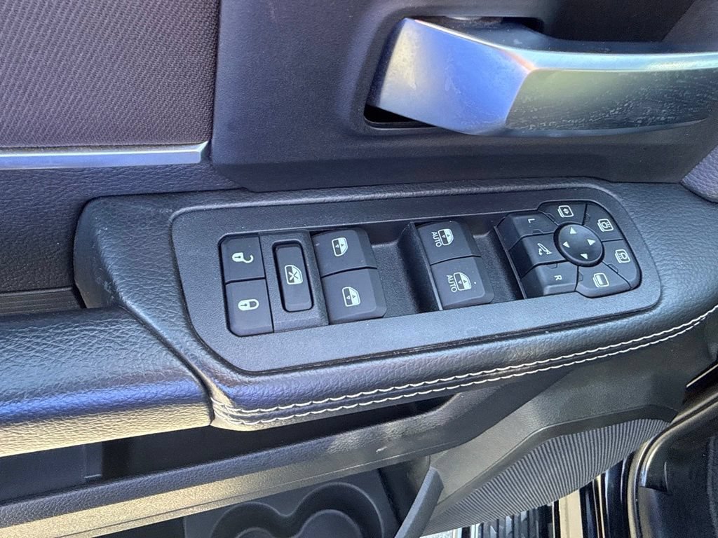 Used 2025 RAM 2500 Big Horn AWD/4WD image 14