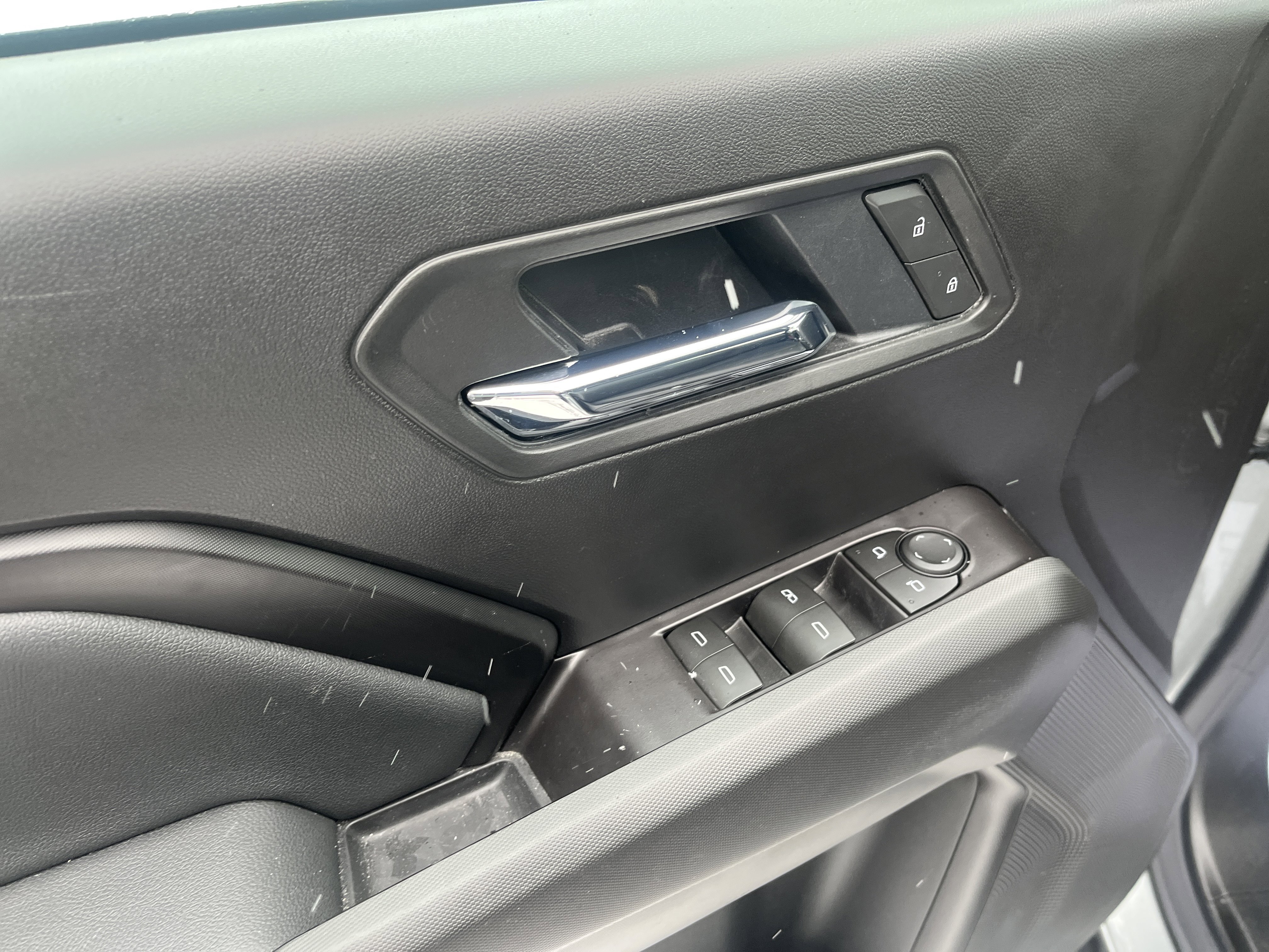 Used 2026 Chevrolet Colorado LT w/ LT Convenience Package image 12