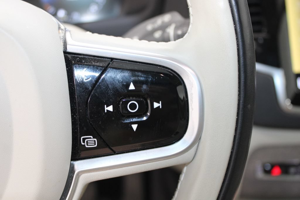 Used 2022 Volvo XC90 T8 Inscription w/ Advanced Package AWD/4WD image 34