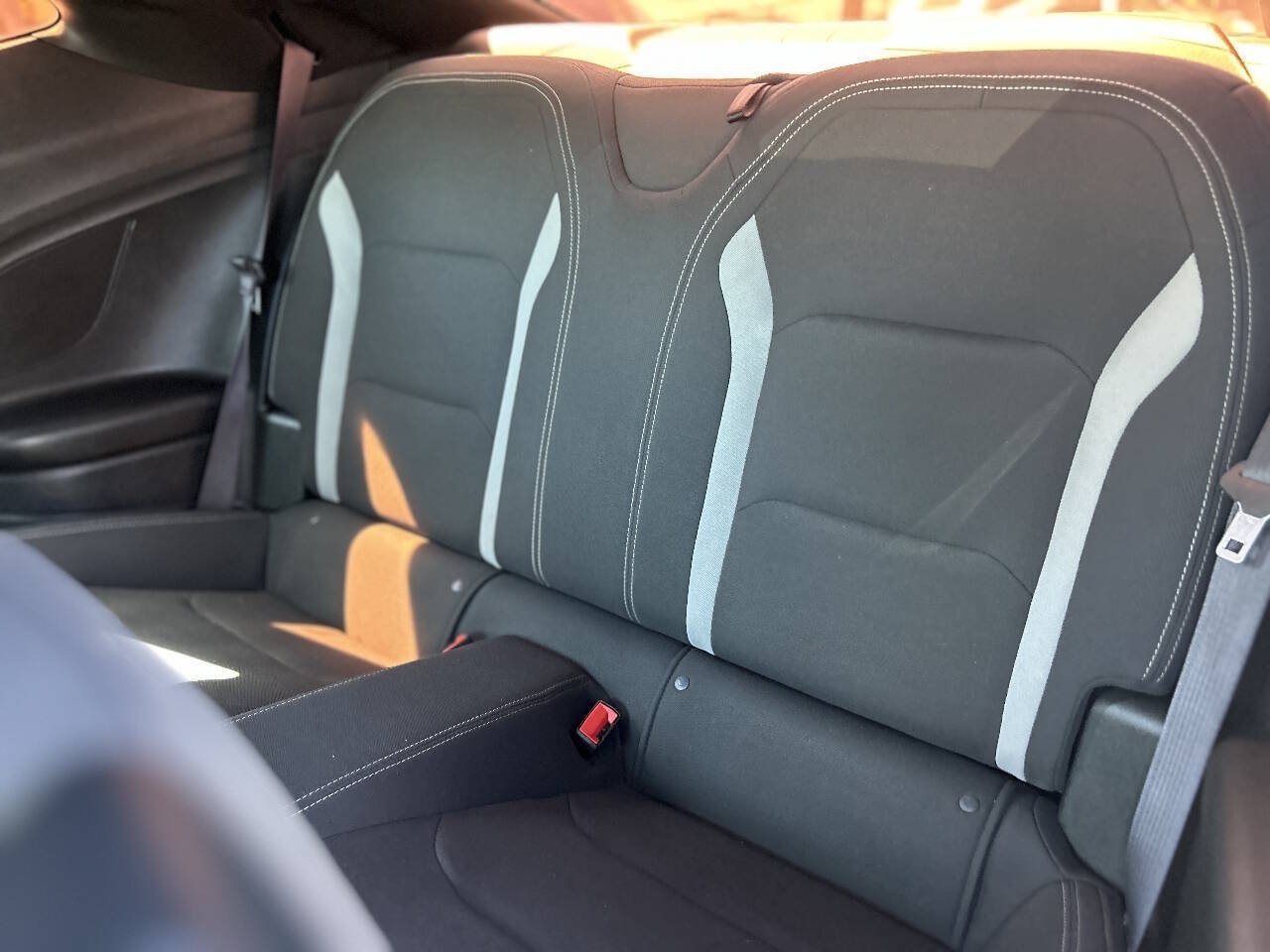 Used 2017 Chevrolet Camaro SS RWD image 15