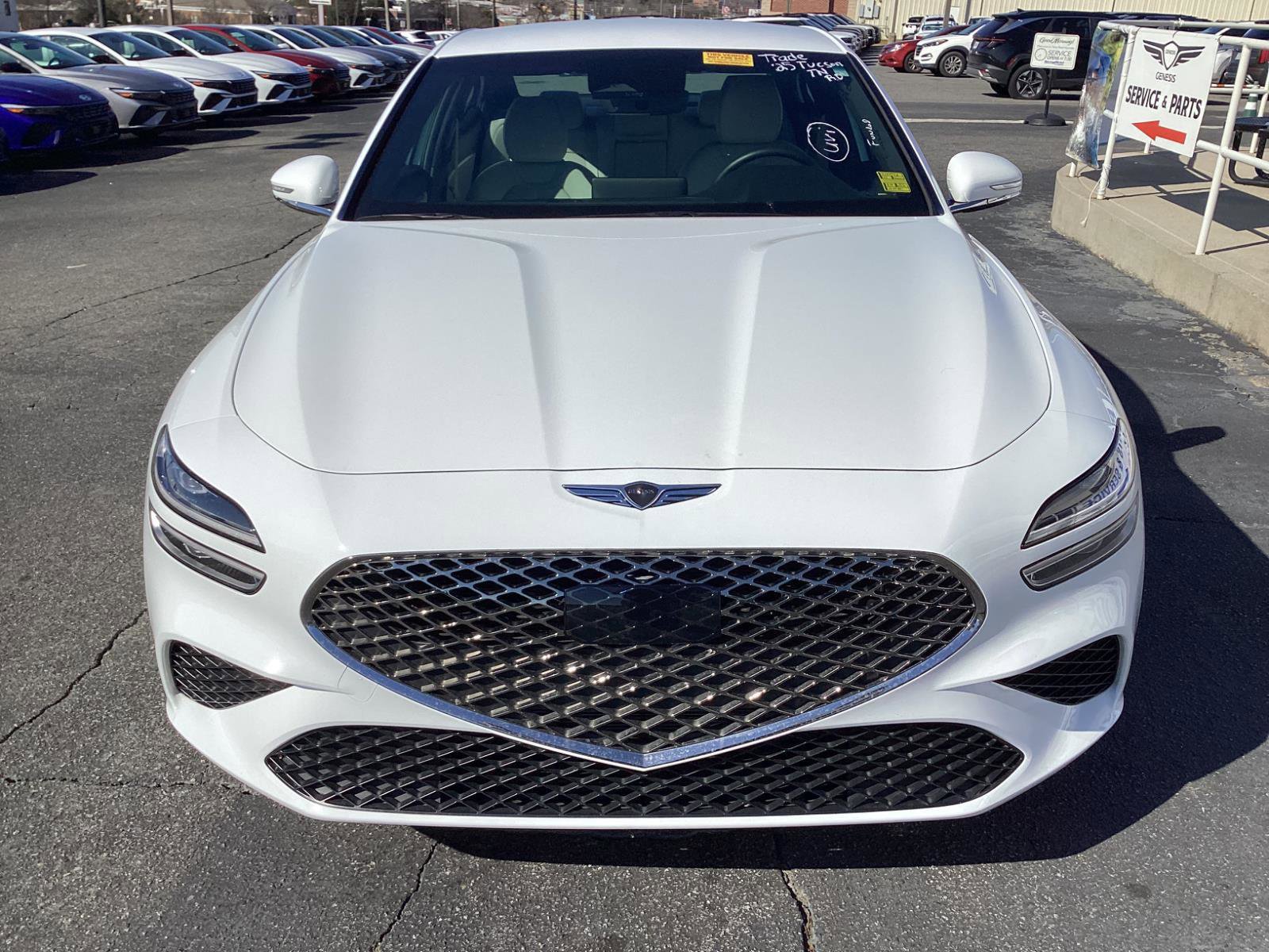 Used 2025 Genesis G70 2.5T image 9