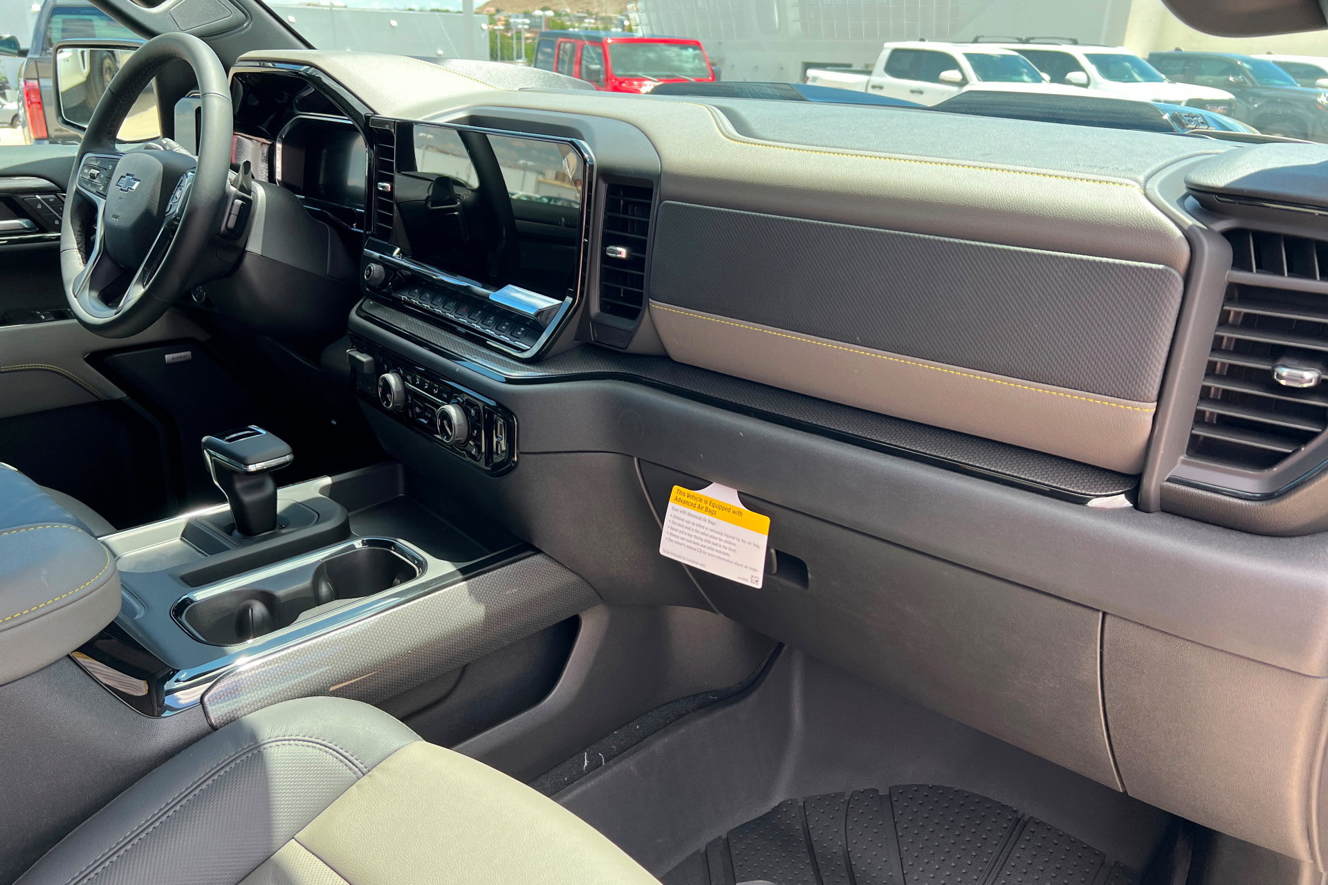 New 2026 Chevrolet Silverado 1500 ZR2 w/ LPO, Dark Essentials Package AWD/4WD image 24