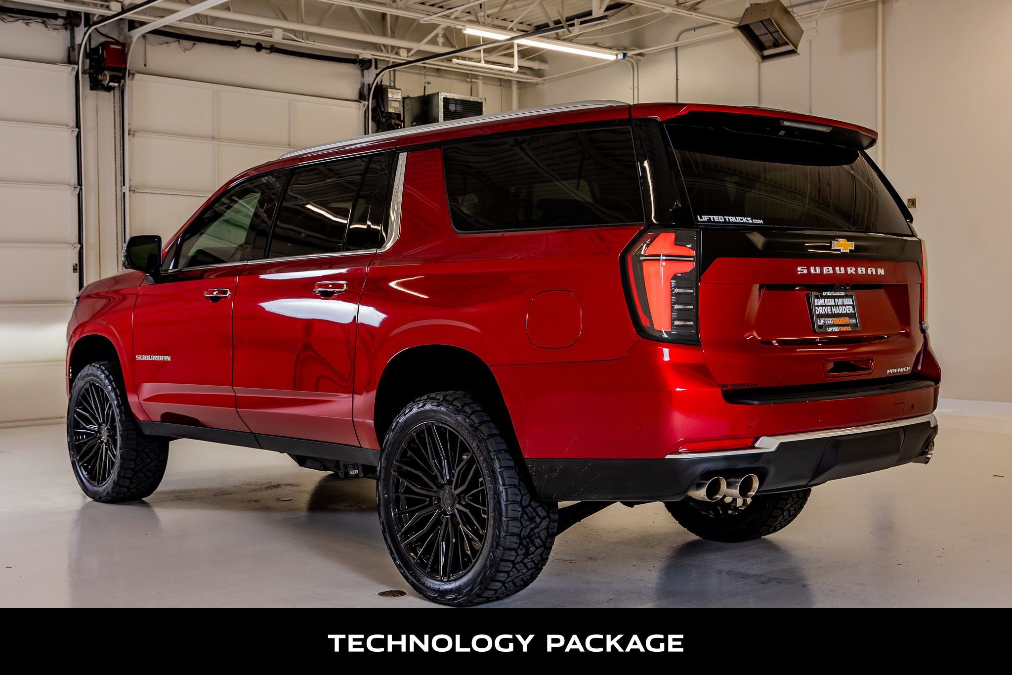 Used 2026 Chevrolet Suburban Premier AWD/4WD image 7