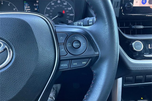 Used 2024 Toyota Corolla Cross AWD Hybrid w/ Moonroof Package image 19