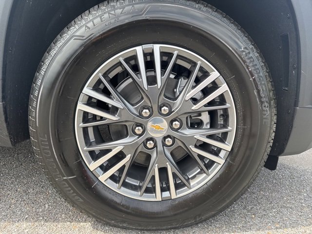 New 2026 Chevrolet Traverse LT w/ LPO, Floor Liner Package image 9