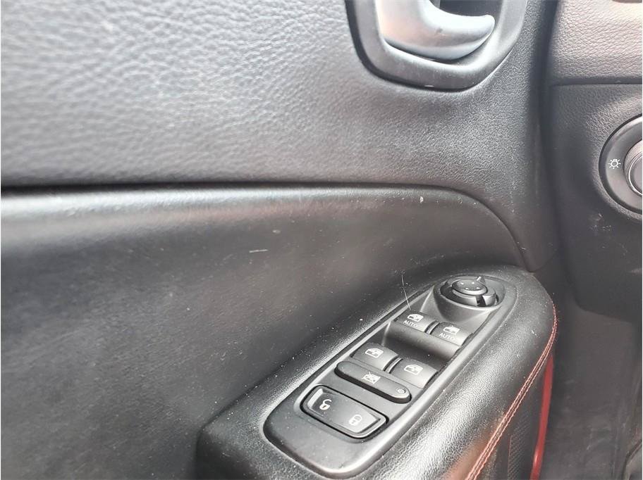 Used 2021 Jeep Compass Trailhawk AWD/4WD image 15