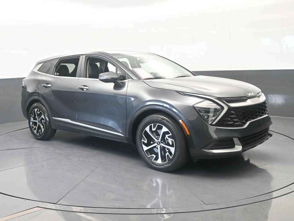 Used 2024 Kia Sportage EX FWD image 8