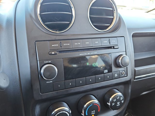 Used 2014 Jeep Patriot Sport w/ Power Value Group AWD/4WD image 13