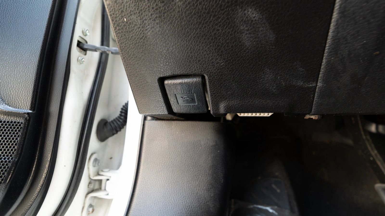 Used 2019 Toyota Corolla LE FWD image 43