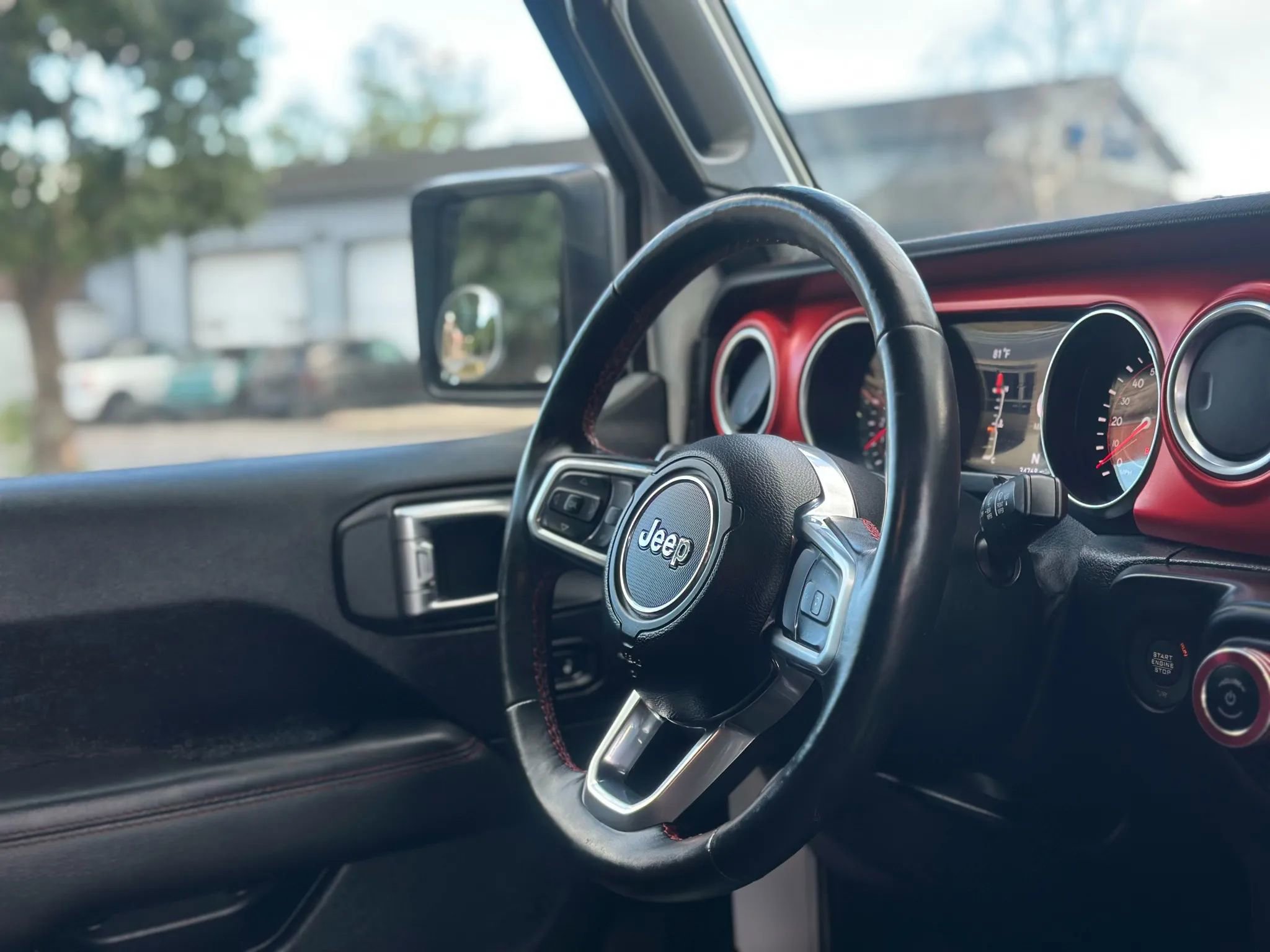 Used 2019 Jeep Wrangler Unlimited Rubicon image 33