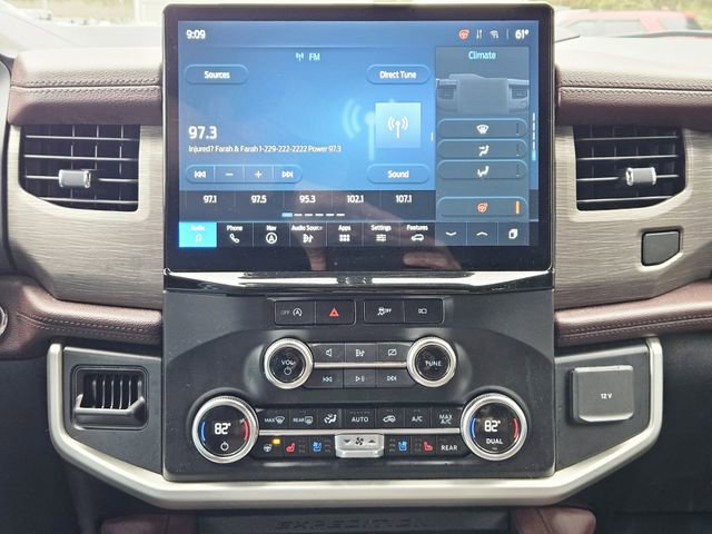 Used 2024 Ford Expedition Limited image 22