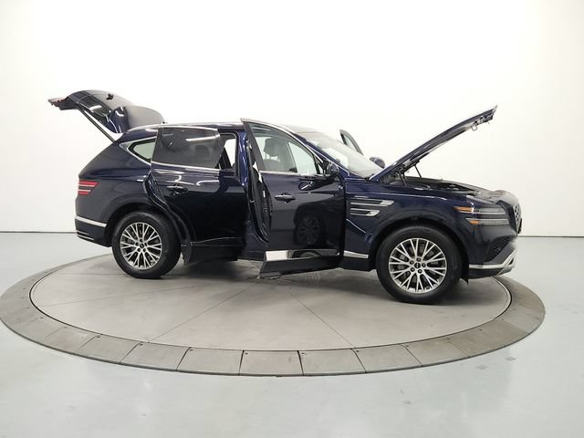 Used 2025 Genesis GV80 2.5T Standard AWD/4WD image 17