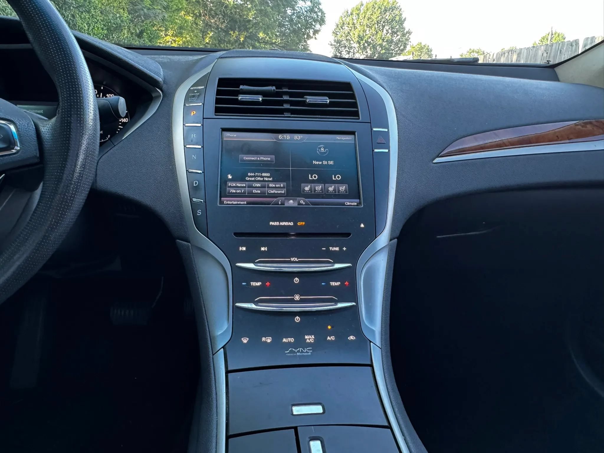 Used 2013 Lincoln MKZ FWD image 18