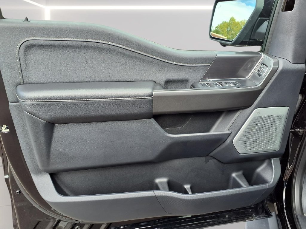 Used 2024 Ford F150 Lariat w/ Equipment Group 502A High AWD/4WD image 14