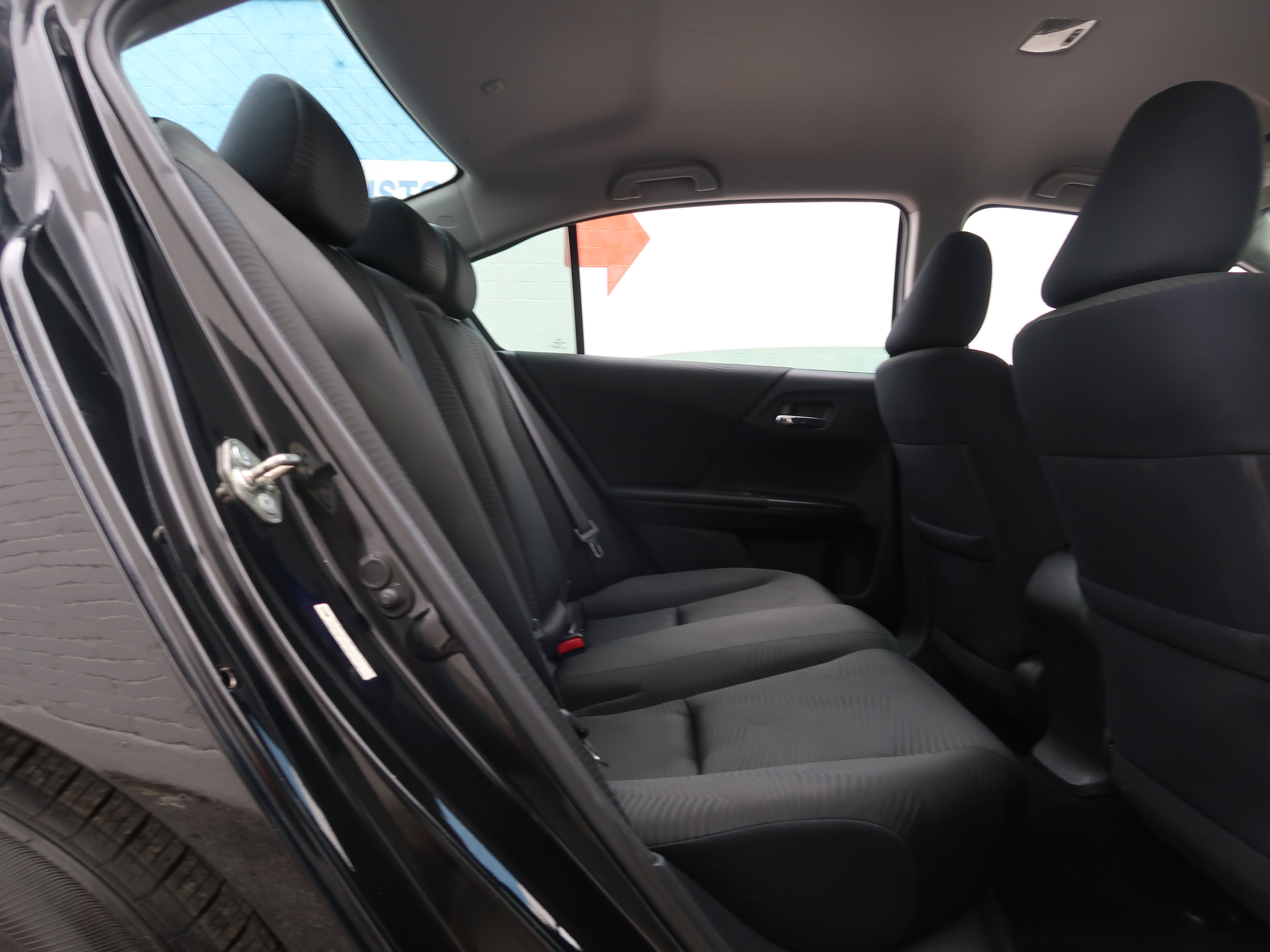 Used 2014 Honda Accord LX image 33